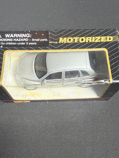 Maisto Superior Die-cast 1:33 Chrysler PT Cruiser SILVER Motorized