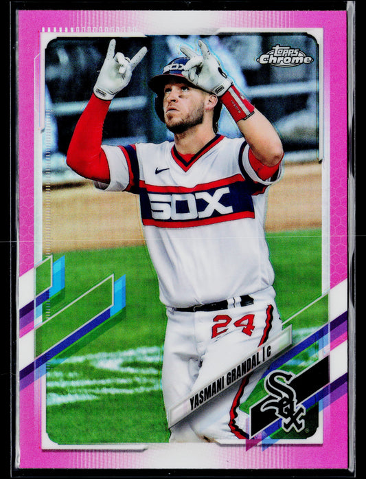 2021 Topps Chrome Yasmani Grandal Pink #204