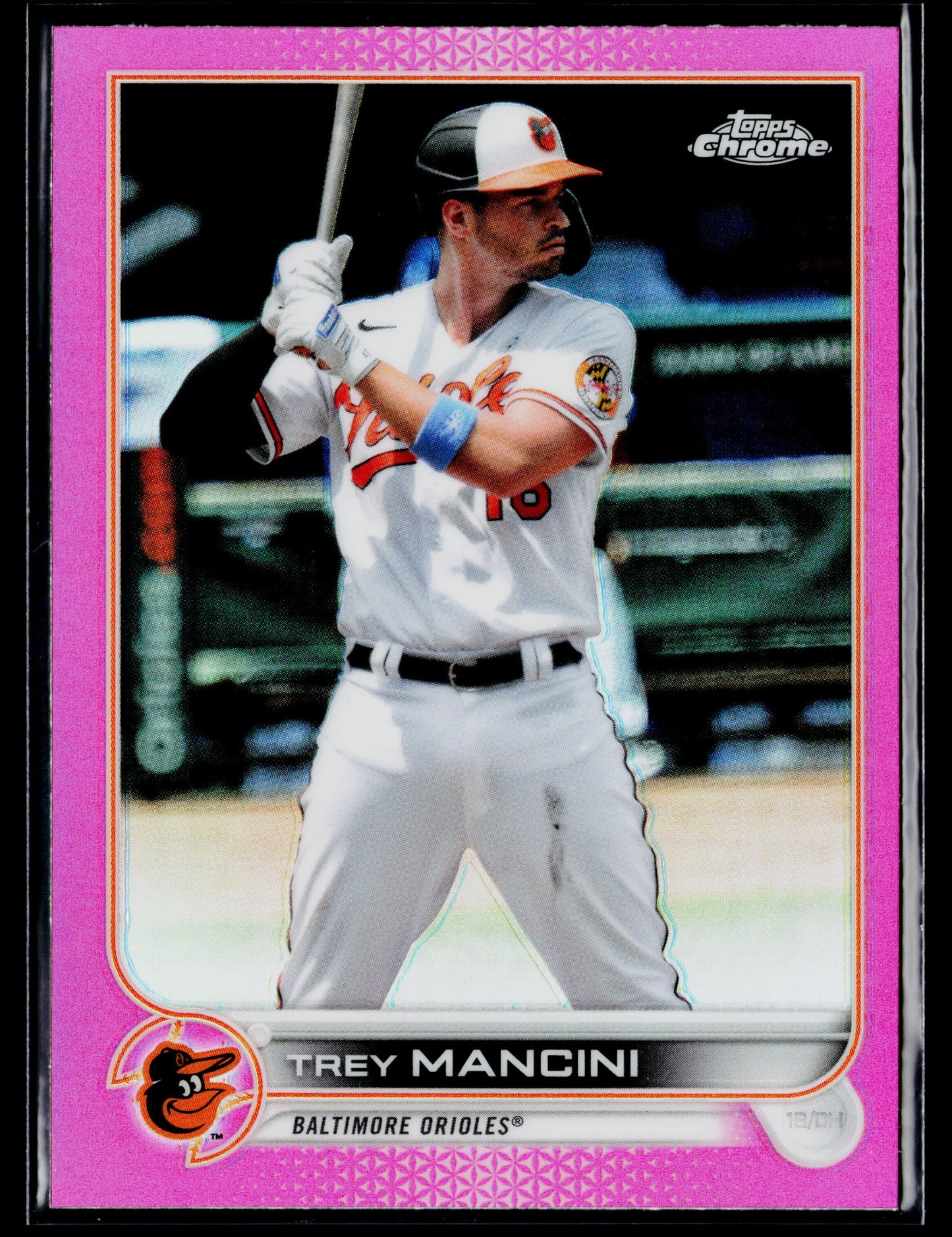 2022 Topps Chrome Trey Mancini Pink #72