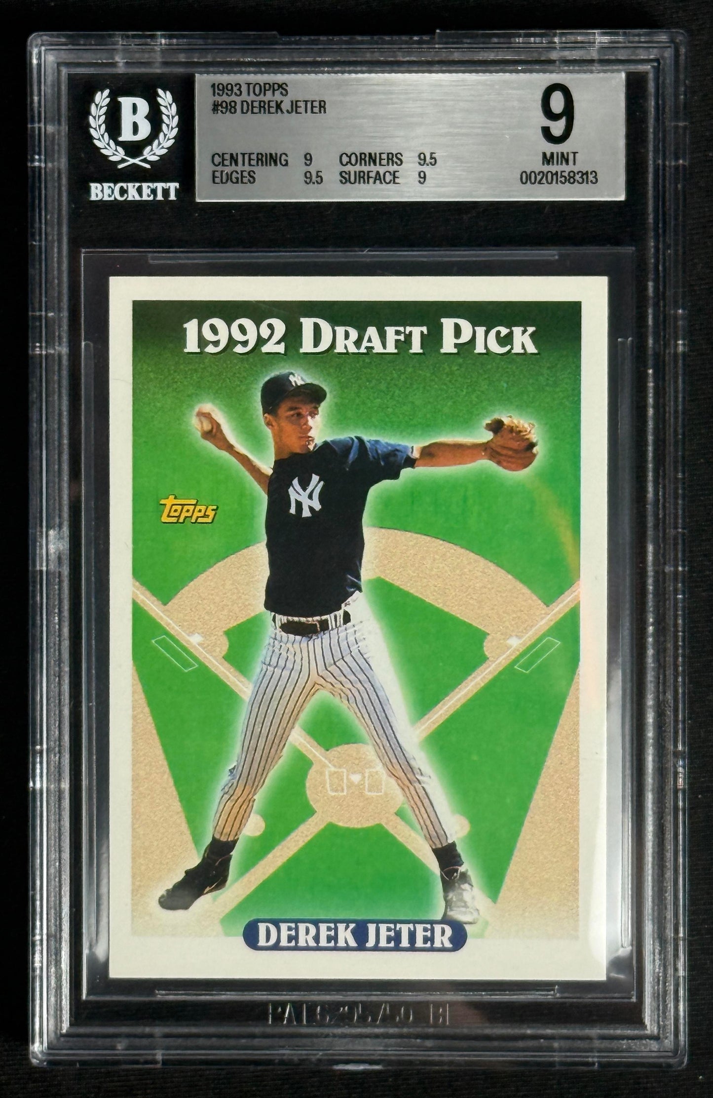1993 Topps Derek Jeter Rookie RC BGS Mint 9 #98 .5 away from GEM
