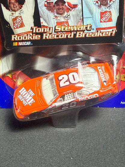 2000 Tony Stewart #20 Home Depot Winners Circle Rookie Record Breaker 1:64 NIP